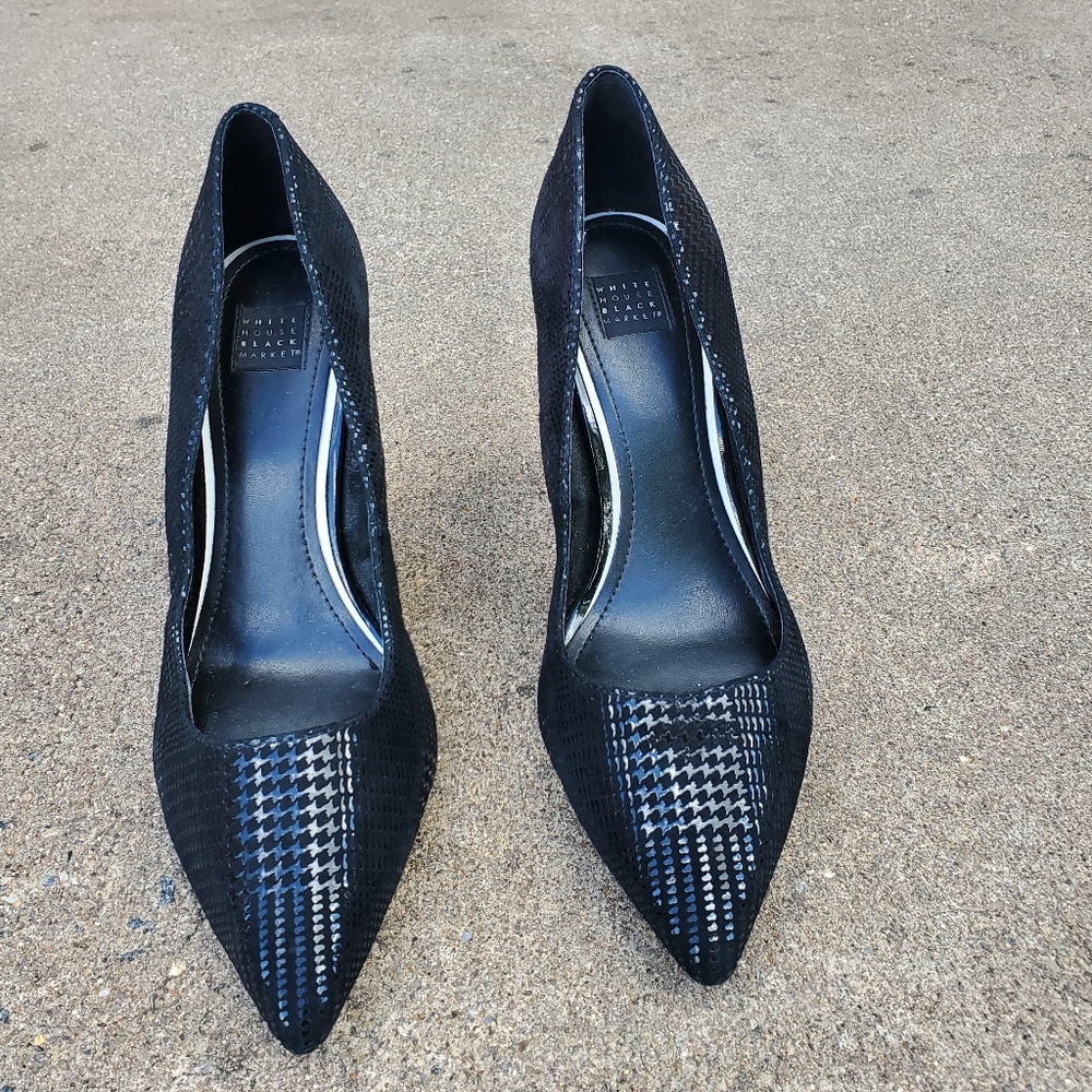 White House Black Market Black Patterned Pumps, Size 8.5 M